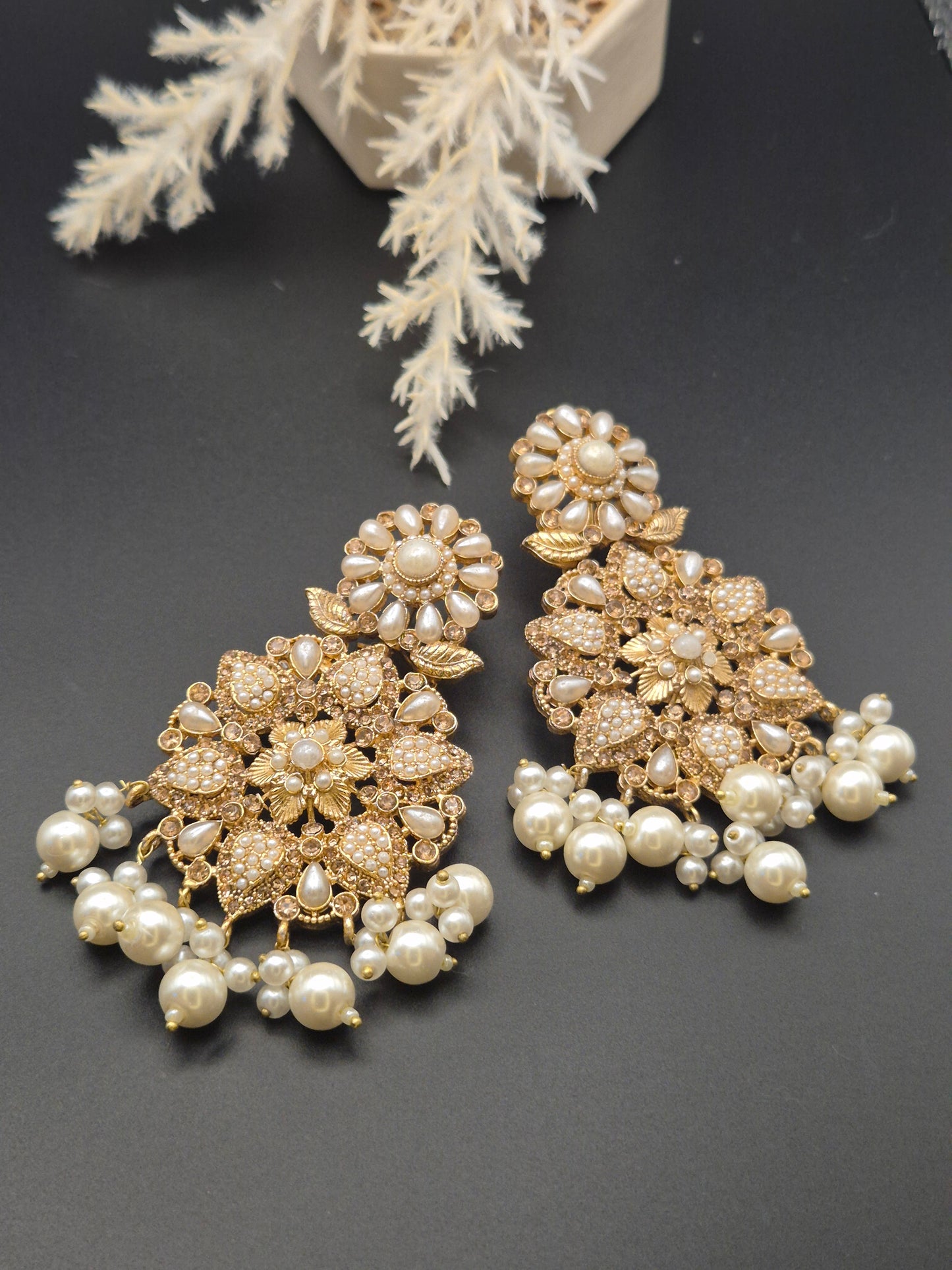 #0097 - Fancy Kundan Set