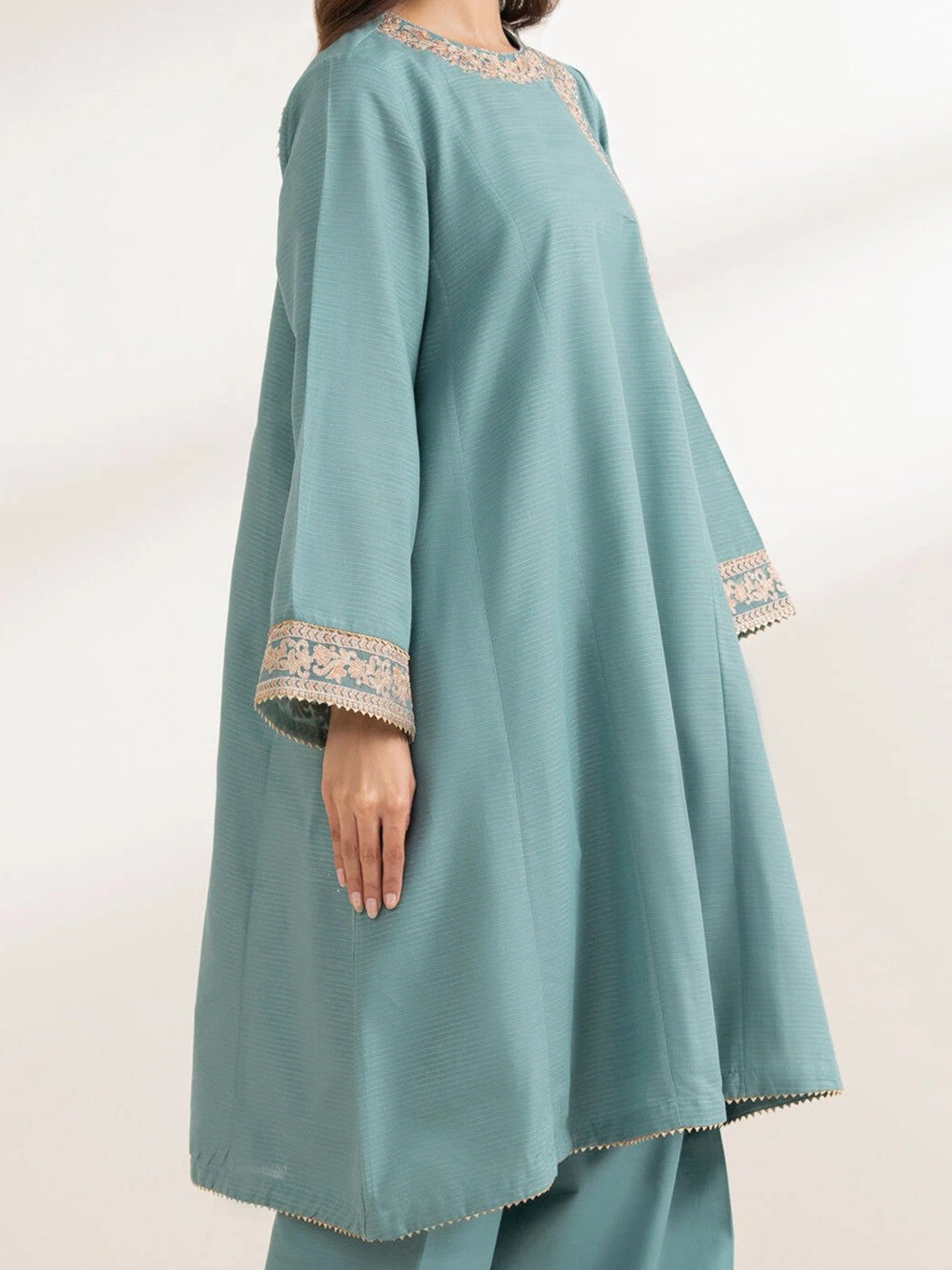 #022 - Embroidered Jacquard A-Line Shirt