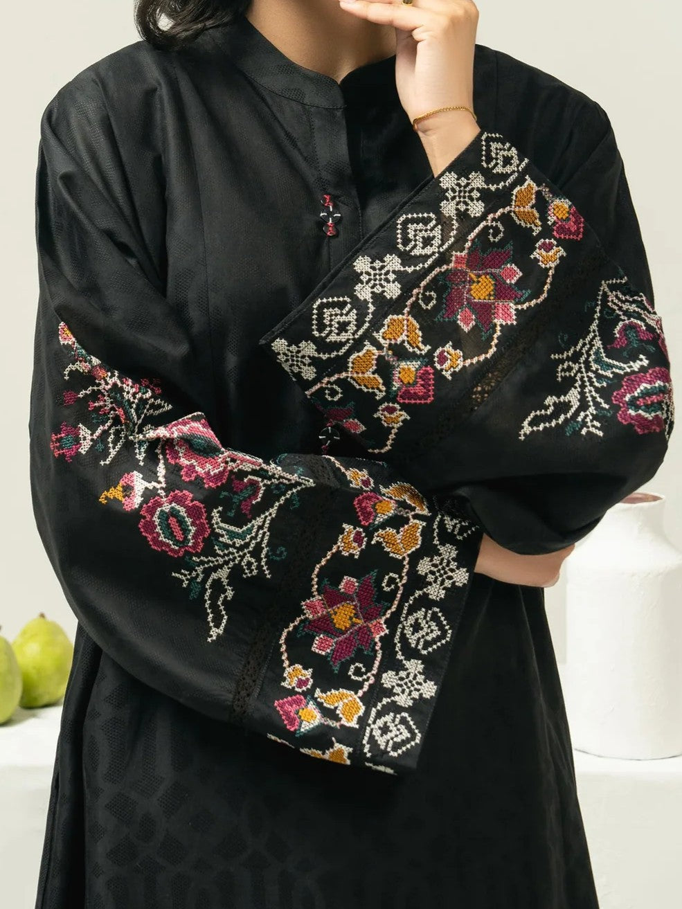 #005 - Jaquard Suit- Embroidered (2 Piece)