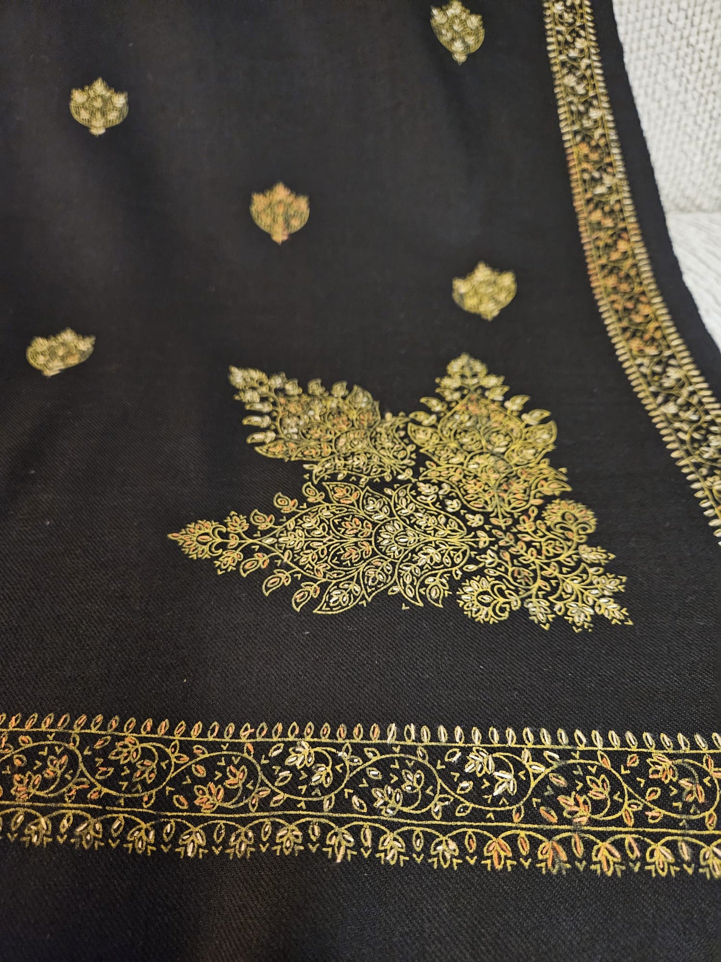 #0091 - Pashmina Shawl